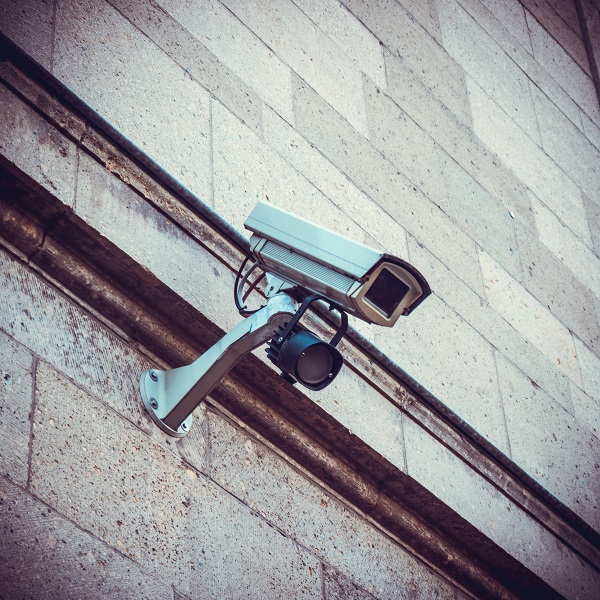Instalacja systemu monitoringu CCTV – O czym trzeba pamiętać ?