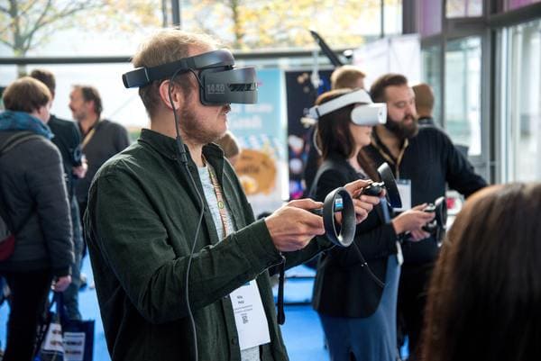 Wykorzystanie w VR w nauce pierwszej pomocy, czyli nowoczesne połączenie dla zdrowia