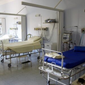 Obowiązkowe wyposażenie sali szpitalnej