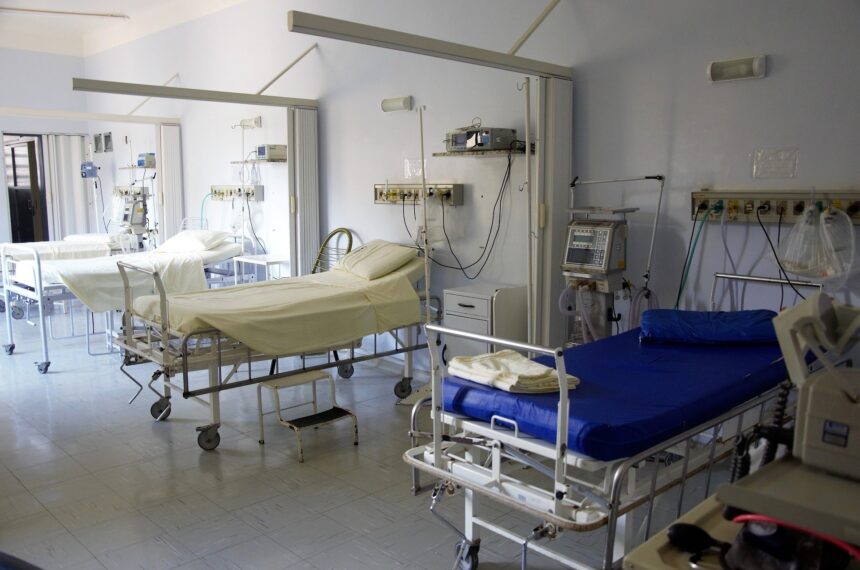 Obowiązkowe wyposażenie sali szpitalnej